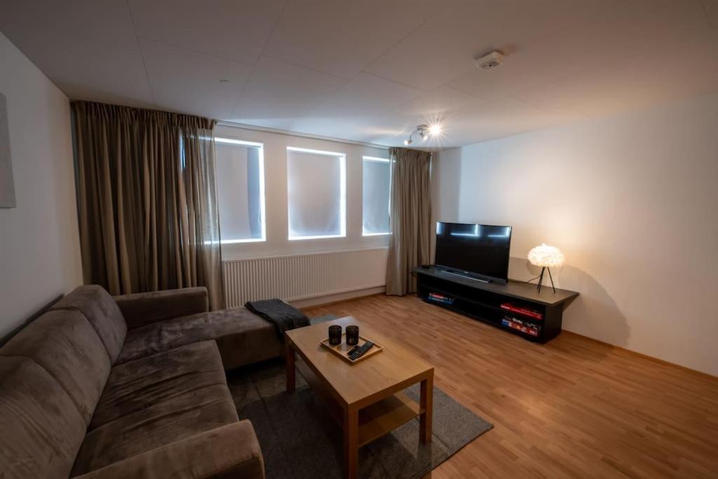 Lovely One Bedroom Apartment In Hafnarfjordur Exterior photo